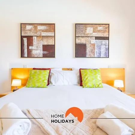 #140 Quinta Da Barracuda D11 Flat By Holidays Apartment